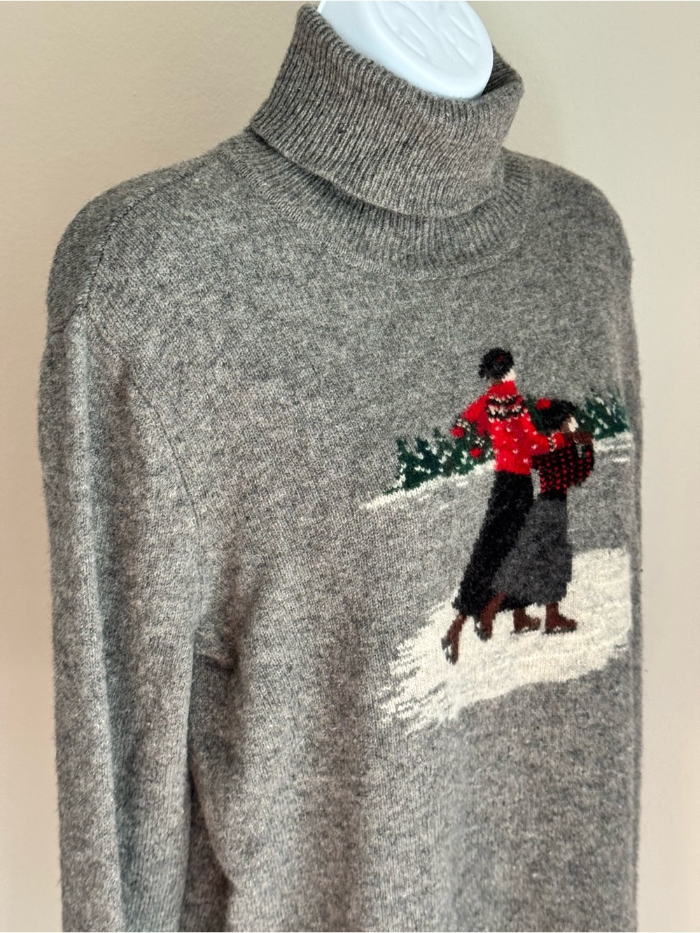 LAUREN RALPH LAUREN Holiday Ice Skaters Turtleneck Sweater - Lambswool - Large - Picture 7 of 16